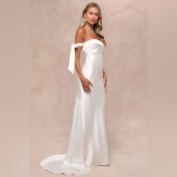Lulus Dresses & Skirts - Lulus Eternally Loved White Cutout Satin Off-the-Shoulder Maxi Dress LARGE NEW